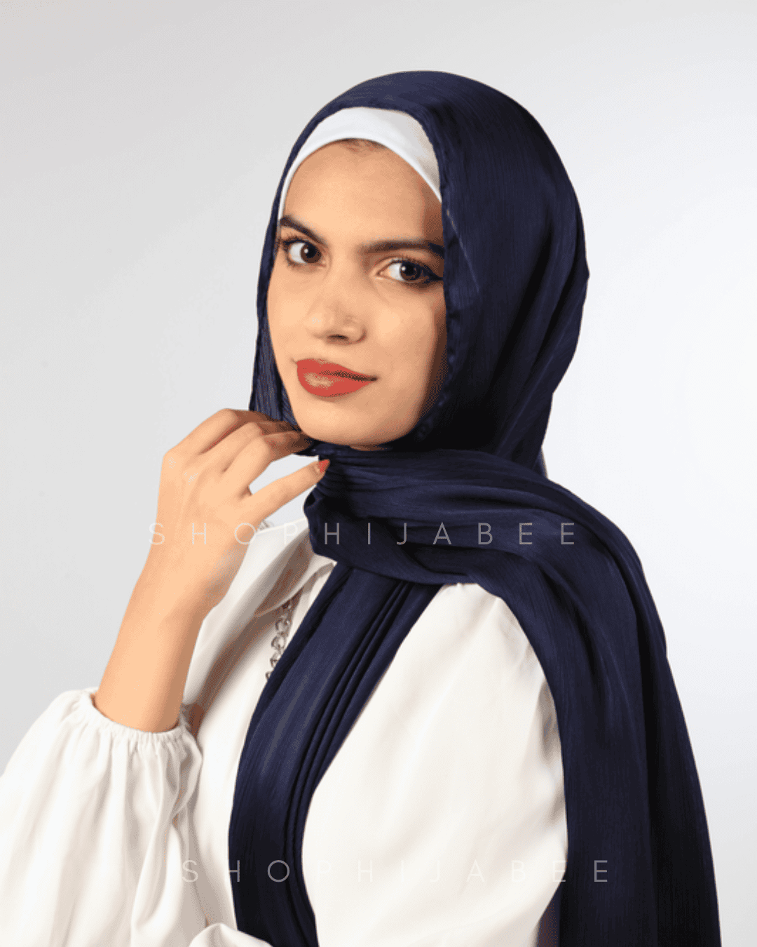 Muna Satin Hijab (Shade- Navy)