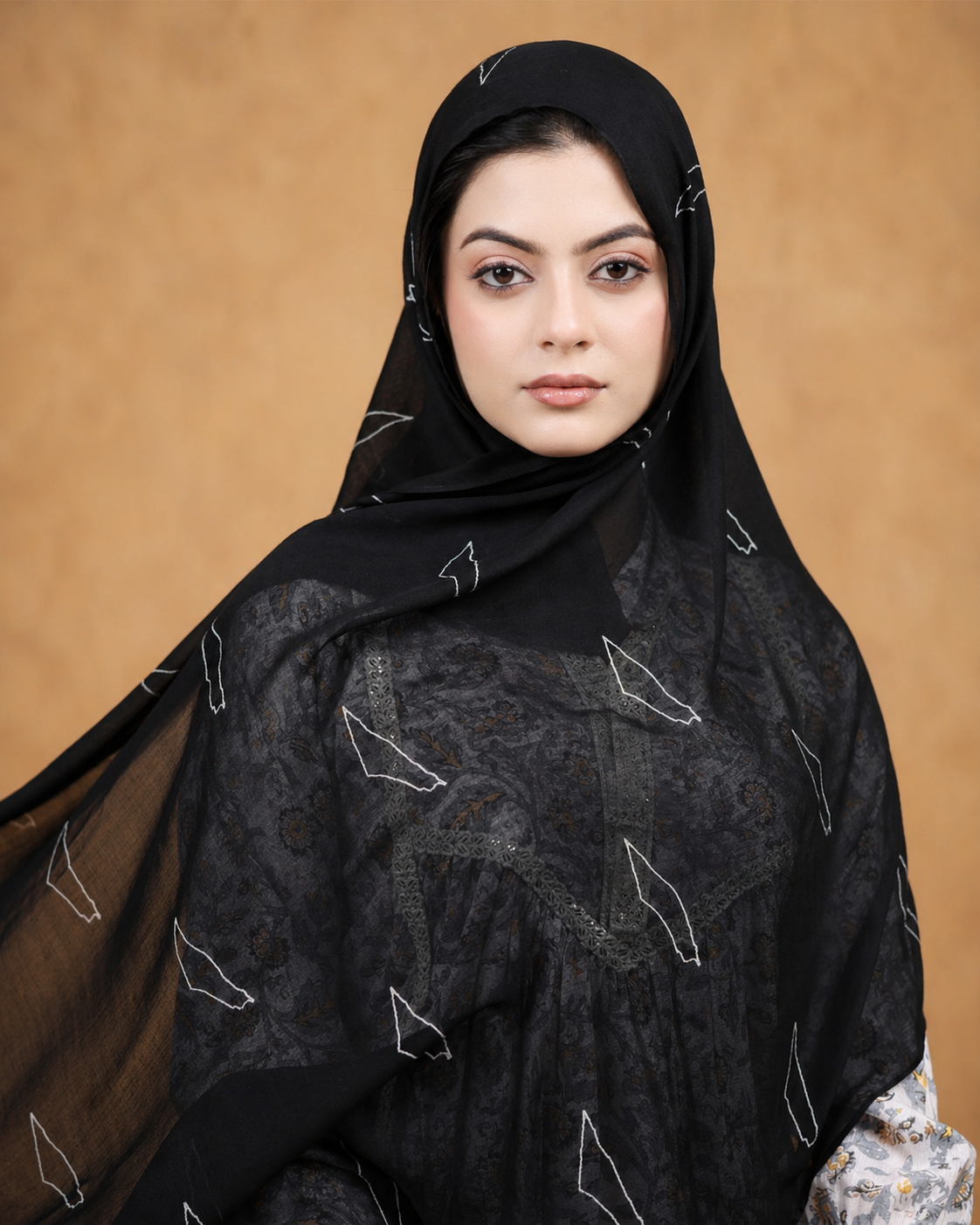 Black / Palestine Printed Modal Hijab