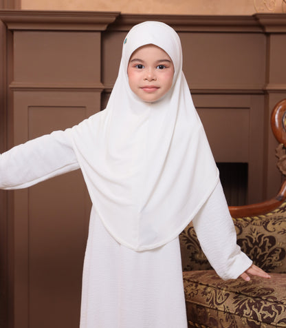 Soft Jersey/ Cooling fabric/ Malaysian Instant Hijabs/ White